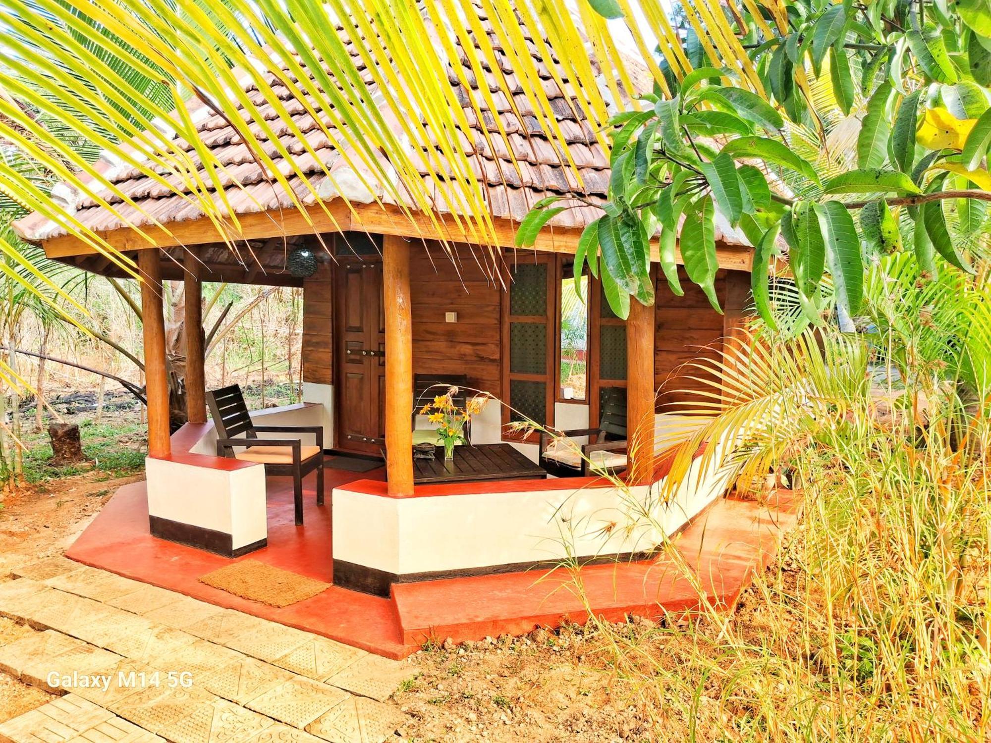 Sea Sound Cabana & Restaurant Tangalle Buitenkant foto
