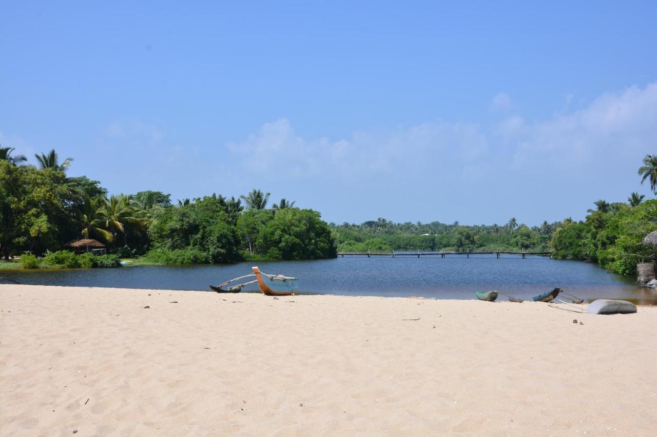 Sea Sound Cabana & Restaurant Appartement Tangalle Buitenkant foto